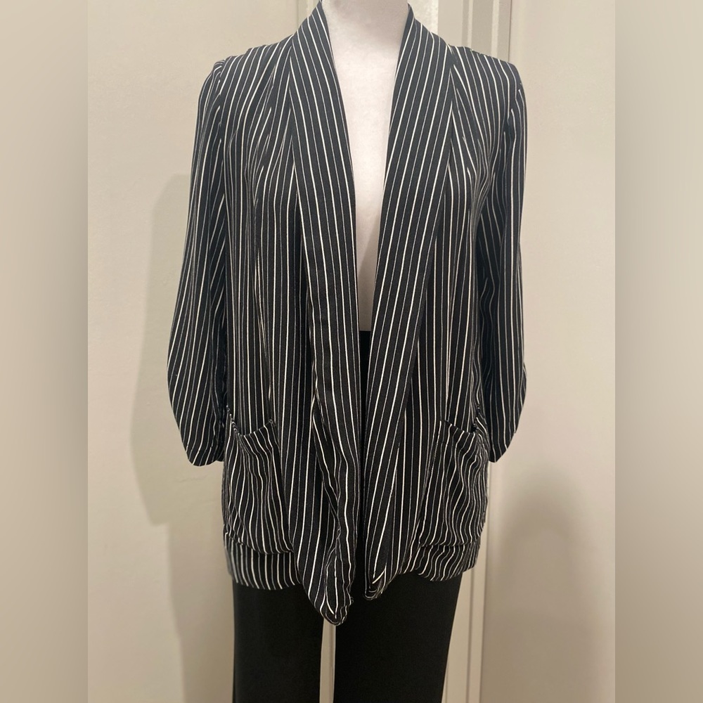 Xhilaration Black & White Vertical Stripes Pinstriped Lightweight Blazer - XS